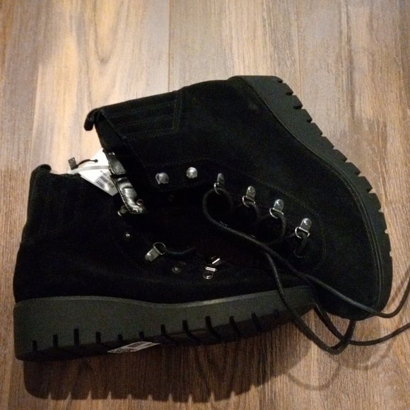 NWT Anne Klein Boots - Picture 1 of 2